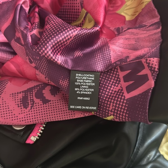 Betsey Johnson by Torrid crop moto jacket. Size 2 (18/20) - Picture 5 of 5